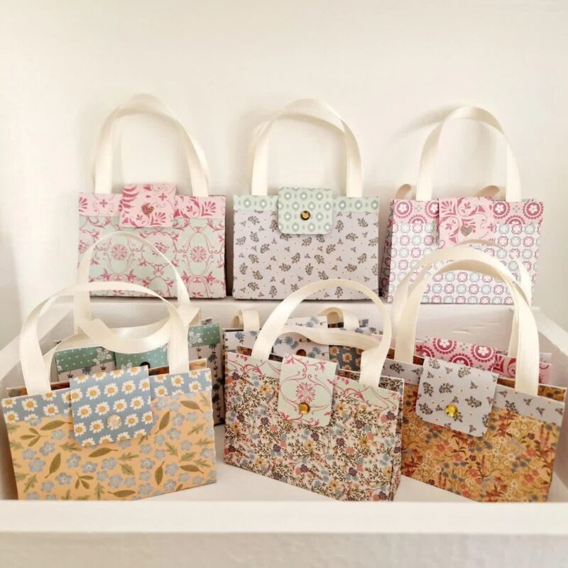 ساک دستی کاغذی برای فروشگاه‌های صنایع دستی